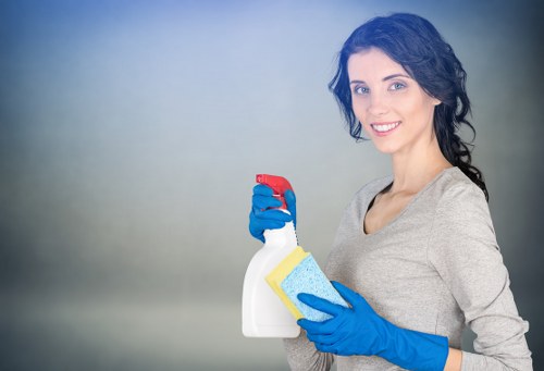 Enzyme treatment for pet odour removal in Knightsbridge homes